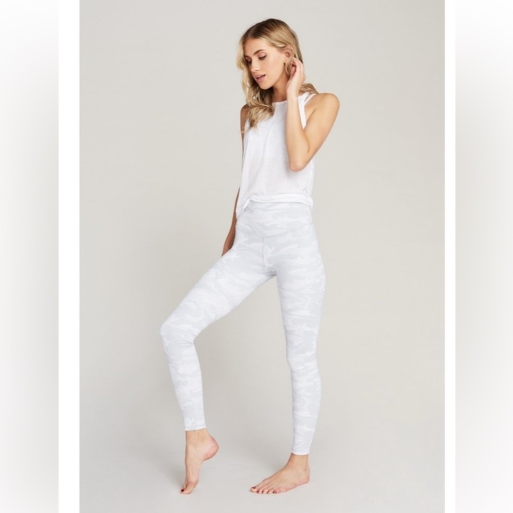 Strut This Teagan White Camo Leggings One Size